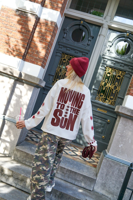 LONGSLEEVE MOVING TO THE SUN WIT