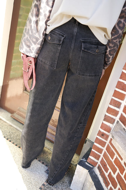 LOOSE BALLOON JEANS LINDE ZWART