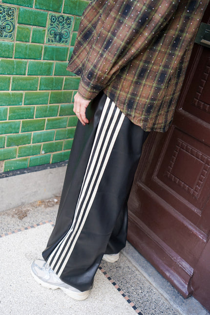 JOGGER KYRA PU ZWART