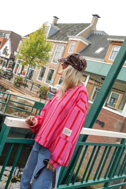 STREEP SWEATER LIFE ISN'T PERFECT ROZE ROOD