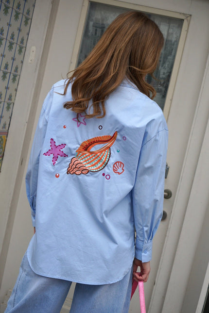 BLOUSE HAPPY HOLIDAY BLAUW - Hipishet