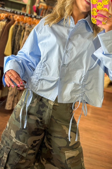 BLOUSE LEXI LICHTBLAUW - Hip is het