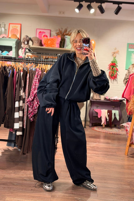 COMFY SET SAM NAVY - Hip is het
