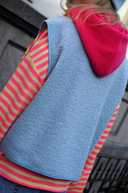 GILET OUT OF OFFICE LICHTBLAUW - Hipishet