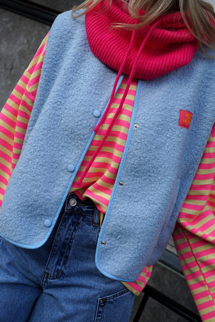 GILET OUT OF OFFICE LICHTBLAUW - Hipishet
