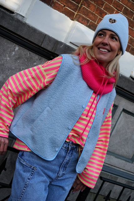 GILET OUT OF OFFICE LICHTBLAUW - Hipishet