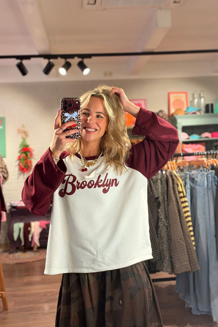 LONGSLEEVE BROOKLYN BORDEAUX - Hip is het