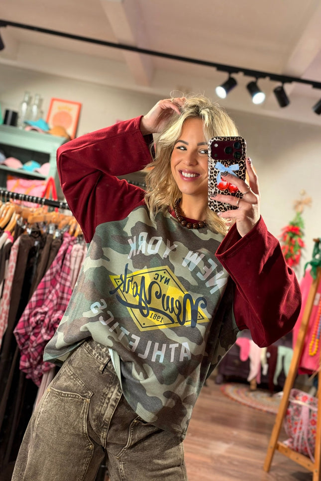 LONGSLEEVE NEW YORK ATHLETICS ARMY BORDEAUX - Hip is het