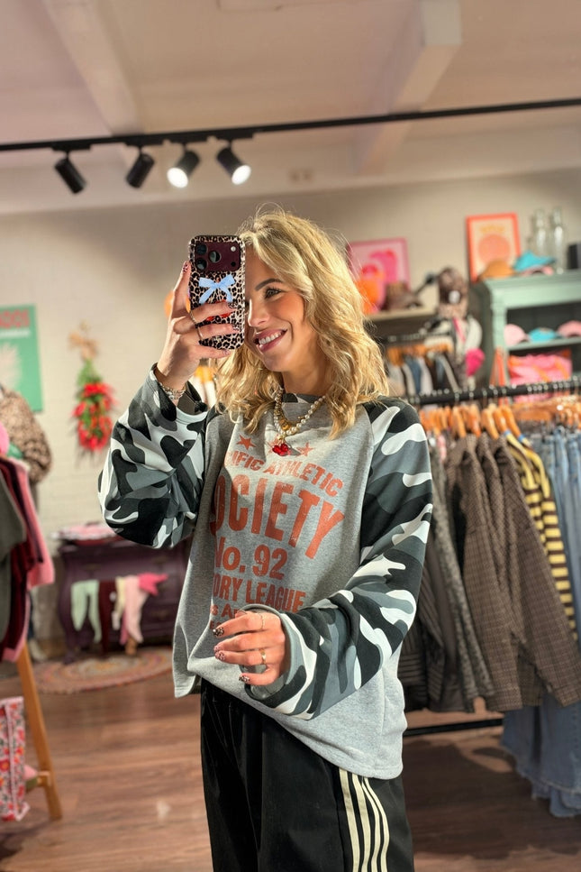 LONGSLEEVE PACIFIC ATHLETIC ARMY GRIJS - Hip is het