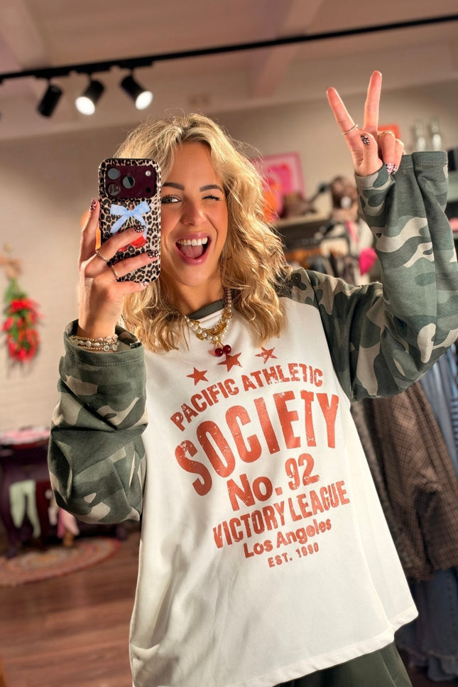 LONGSLEEVE PACIFIC ATHLETIC ARMY WIT - Hip is het