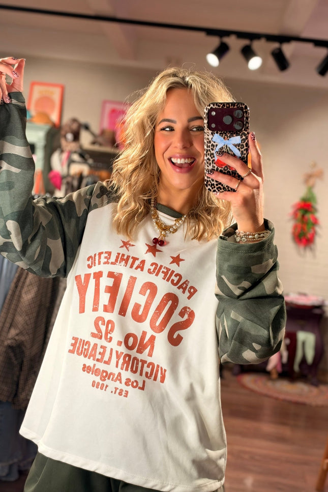 LONGSLEEVE PACIFIC ATHLETIC ARMY WIT - Hip is het