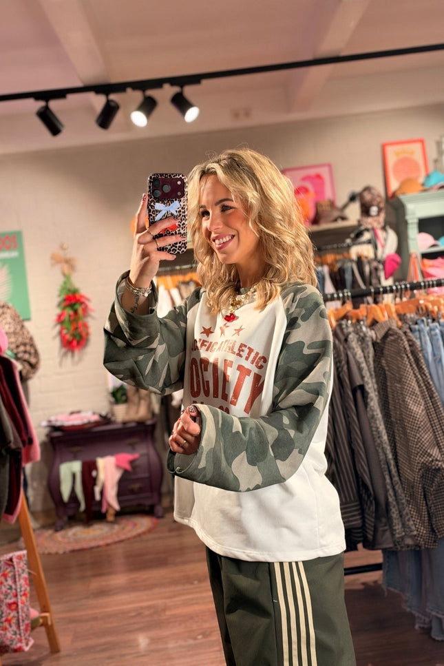 LONGSLEEVE PACIFIC ATHLETIC ARMY WIT - Hip is het