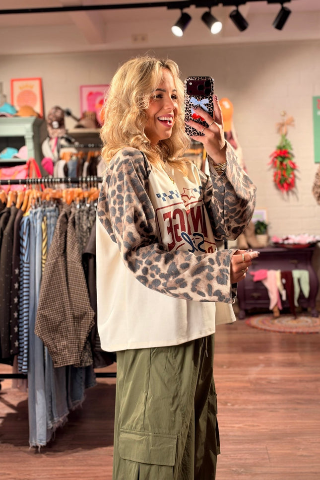 LONGSLEEVE VINTAGE STEEL LEOPARD - Hip is het
