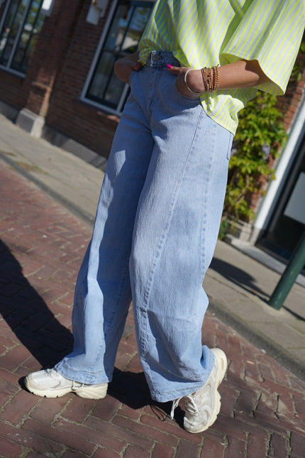 LOOSE BALLOON JEANS KIRA BLAUW - Hipishet