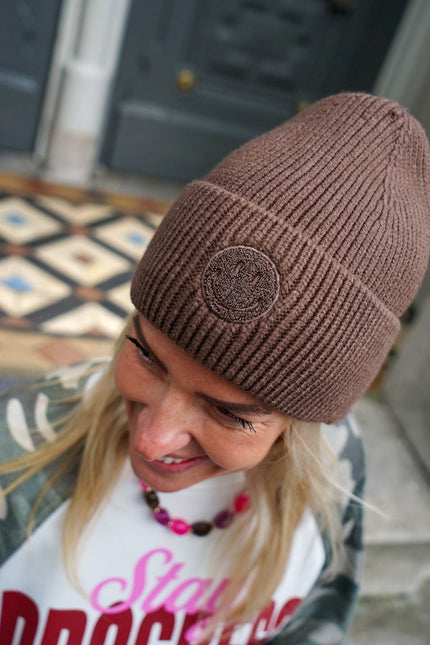 MUTS SMILEY BRUIN - Hip is het