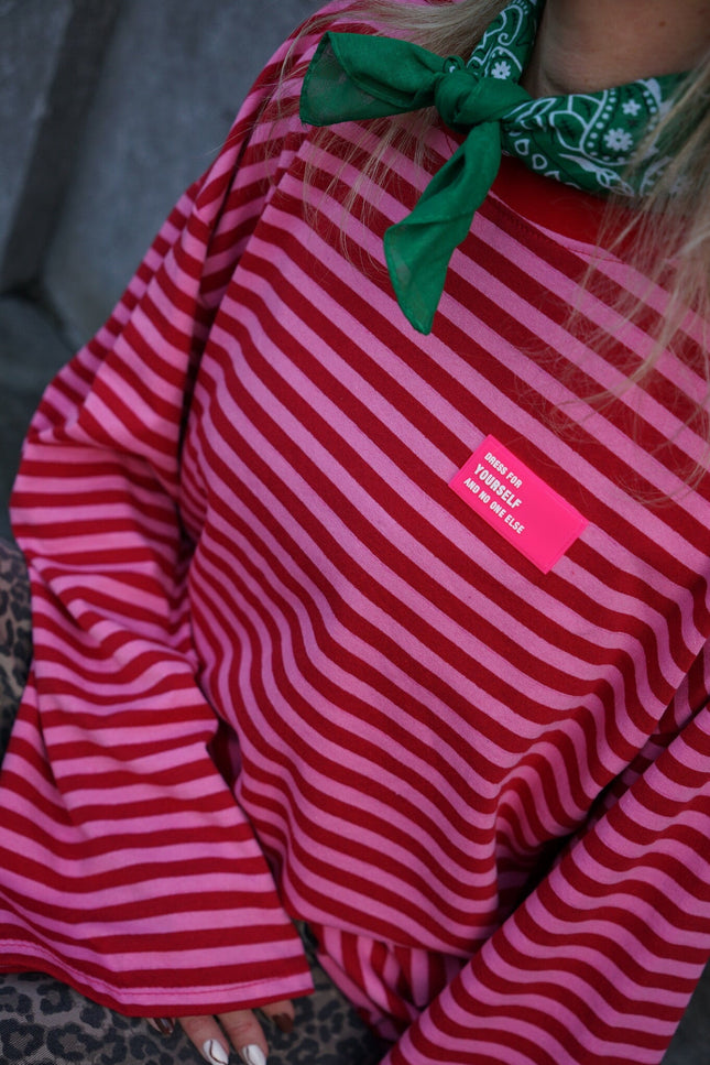 OVERSIZED STREEP TOP ROOD ROZE - Hipishet