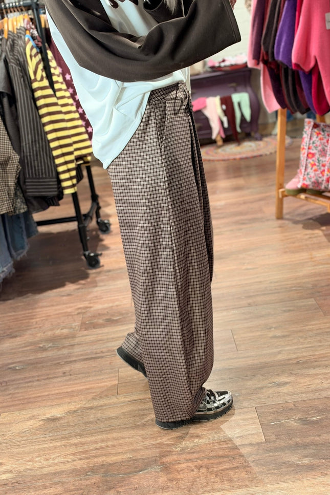 PANTALON GERUIT ELLA BRUIN - Hip is het