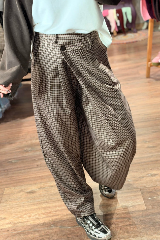 PANTALON GERUIT ELLA BRUIN - Hip is het