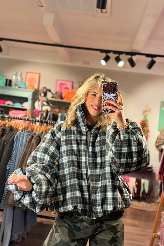 PUFFER JACKET GERUIT ILONA BLAUW BRUIN - Hip is het