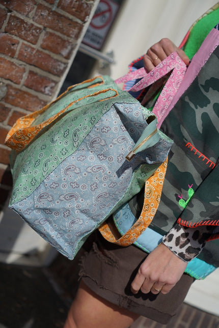 SHOPPER PAISLEY PRINT MINTGROEN - Hipishet
