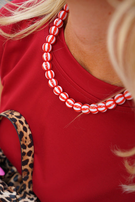 STREEP KETTING ROOD - Hip is het