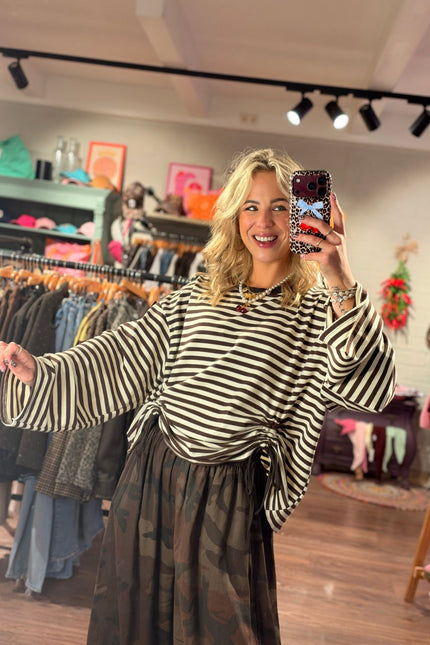 STREEP LONGSLEEVE TRIXIE BRUIN ECRU - Hip is het