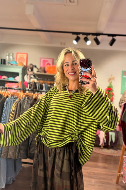 STREEP LONGSLEEVE TRIXIE BRUIN GROEN - Hip is het