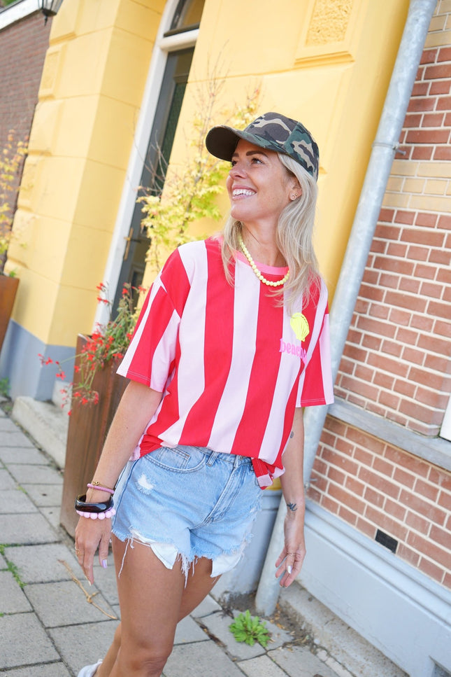 STREEP T - SHIRT BEACH CLUB ROOD - Hipishet