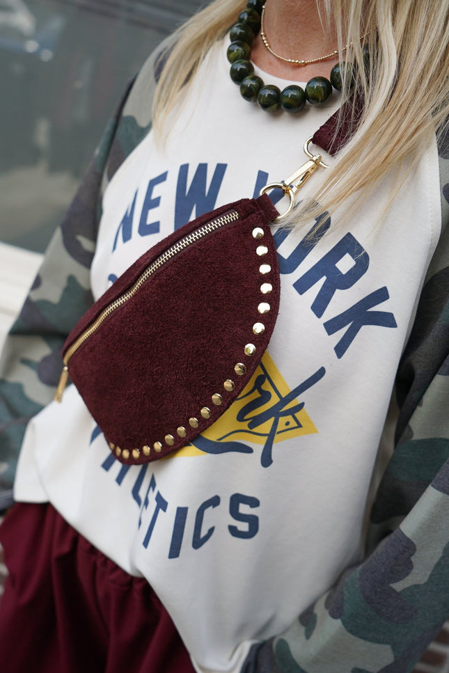 SUEDE CROSSBODY TAS TESSA BORDEAUX - Hip is het