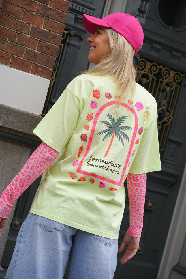T - SHIRT BEYOND THE SEA GIFGROEN - Hipishet