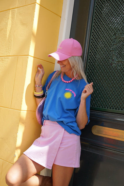 T-SHIRT OUT OF OFFICE BLAUW - Hipishet
