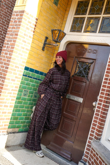 WIDE LEG BROEK AMIE BORDEAUX - Hip is het