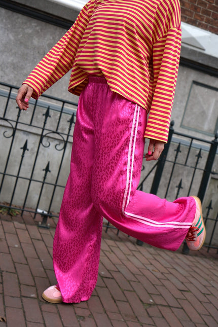 WIJDE BROEK LEOPARD FUCHSIA - Hipishet