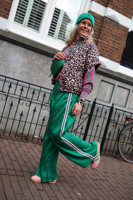 WIJDE BROEK LEOPARD GROEN - Hipishet